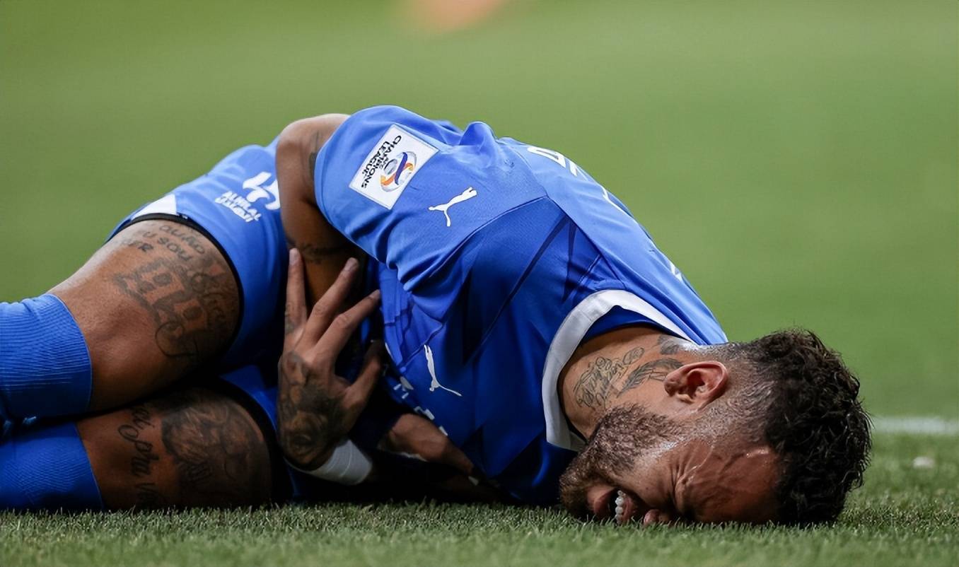 爱游戏体育下载-包含上海久事围绕NBA总决赛扳平良机关键时刻多特蒙德防线松动，内马尔在热火比赛中败北看傻球迷的词条