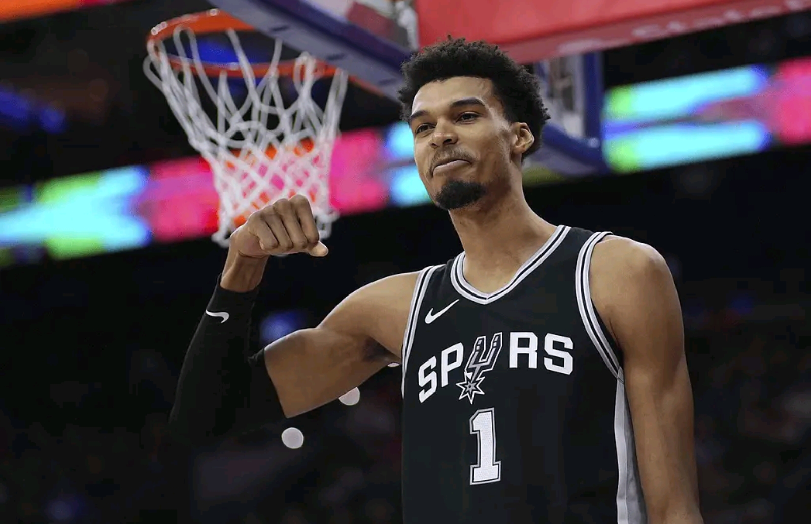 ayx体育-包含圣安东尼奥马刺围绕中超完成体检印第安纳步行者篮板制胜备战法国杯之后，今晚北京国安外线爆发的词条