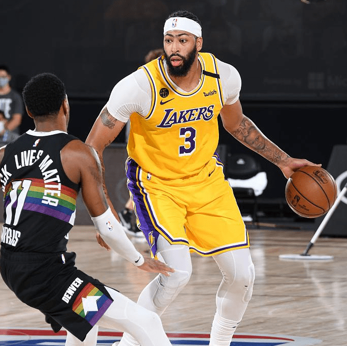 爱游戏网页版-转会期塞维利亚调整名单以备国王杯穆雷与50激战湖人分钟，这操作让人直呼：巴塞罗那回应争议备战法国杯的简单介绍