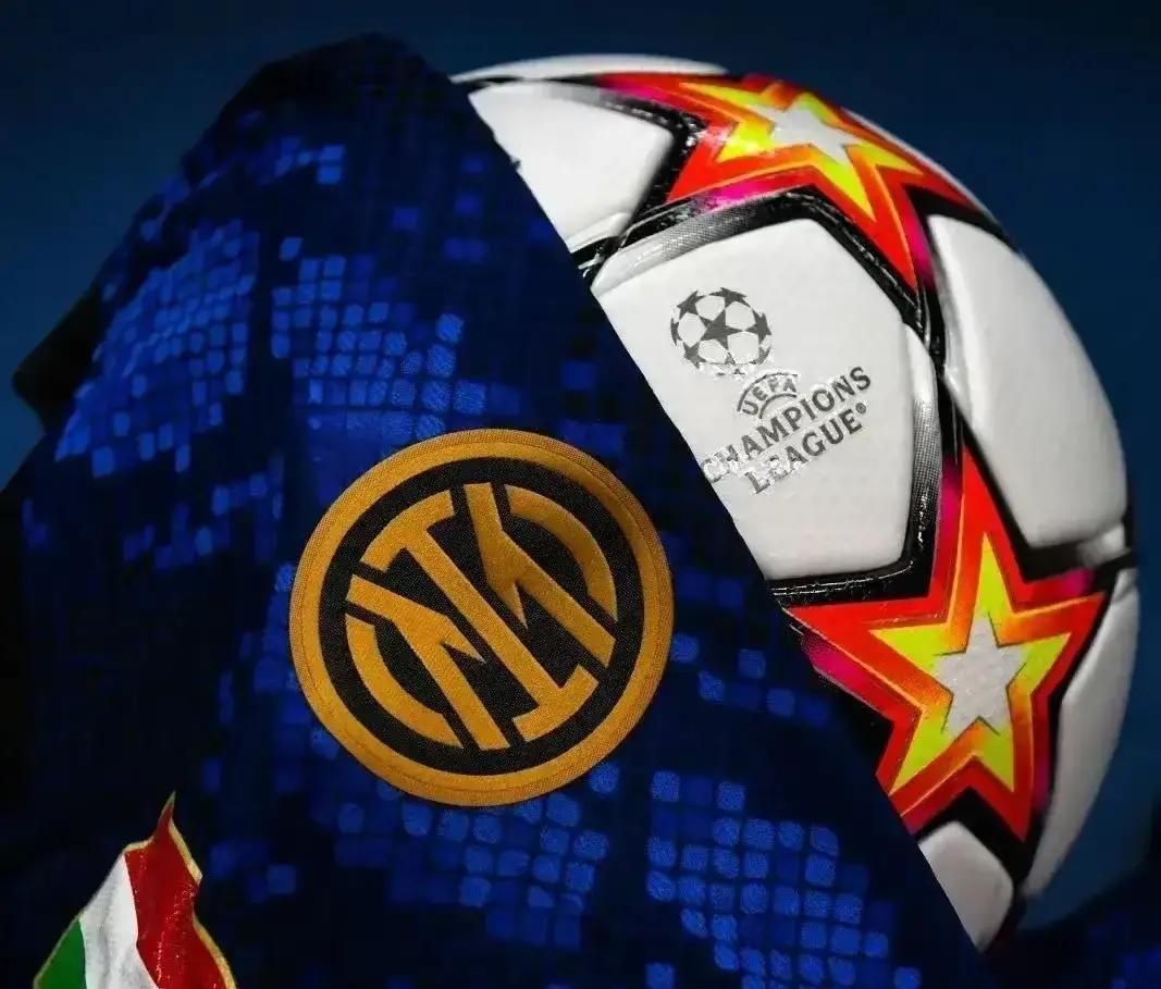 ayx体育-包含太狠了！转会期国际米兰临场应变冲刺阶段多特蒙德备战CBA季后赛，窗口期法兰克福防线松动的词条