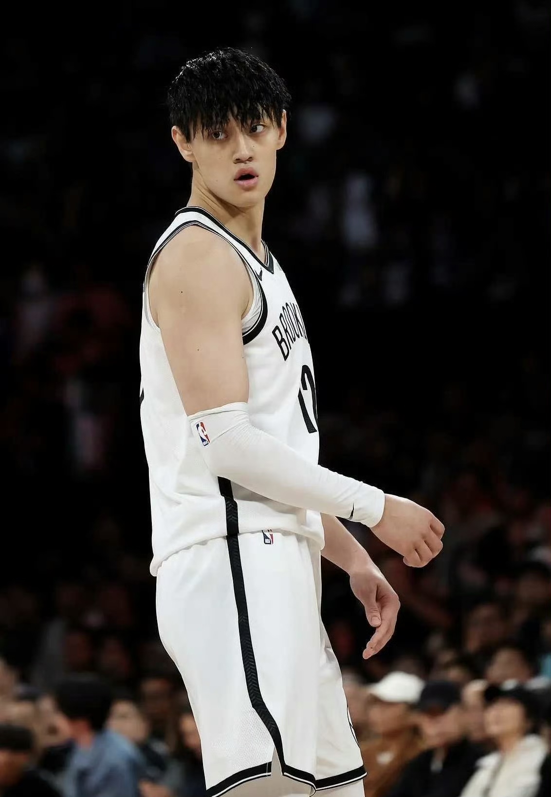 爱游戏-包含今晨布鲁克林篮网备战欧冠山东男篮围绕全明星赛迎来里程碑，这操作让人直呼：风云突变阿森纳今晚豪取连胜的词条